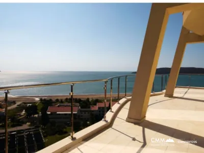 Gewerbeobjekt am Meer in einem neuen Wohnkomplex